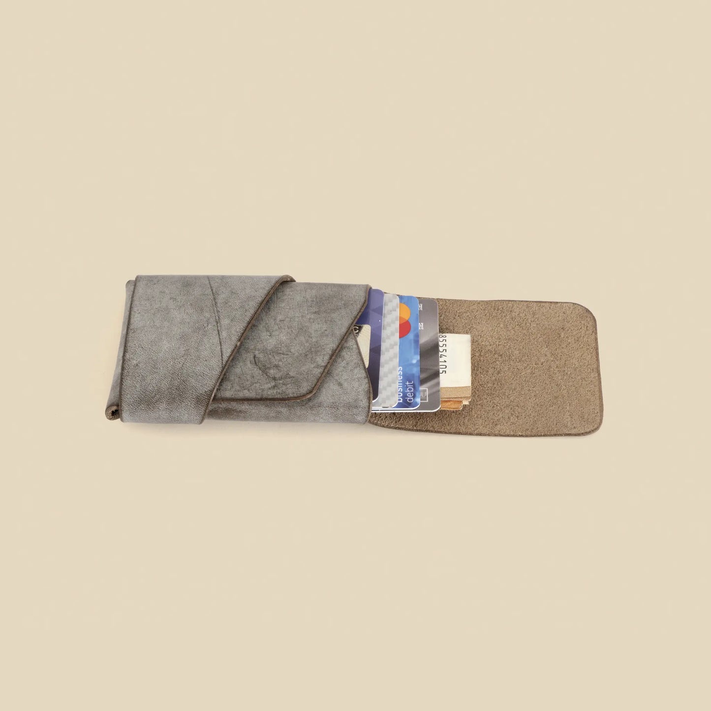 Slim&Savvy cardholder is handmade from genuine, ethically sourced leather, available in multiple colours.