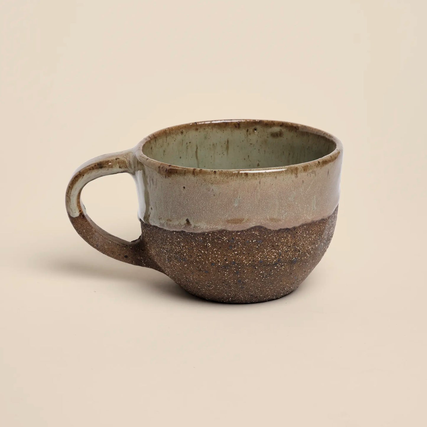 Terra Vibe ceramic cup made from brown and beige clay, size 250ml